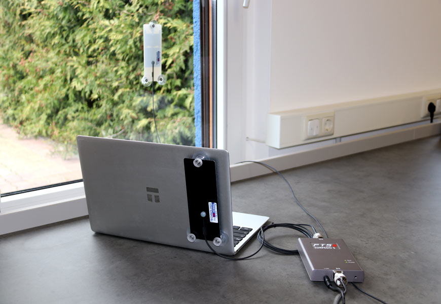 Home Office Set mit Fensterantenne, FTS Nexus Mobile und Torpedo5 Verstärker Home Office Set mit Fensterantenne, FTS Nexus Mobile und Torpedo5 Verstärker