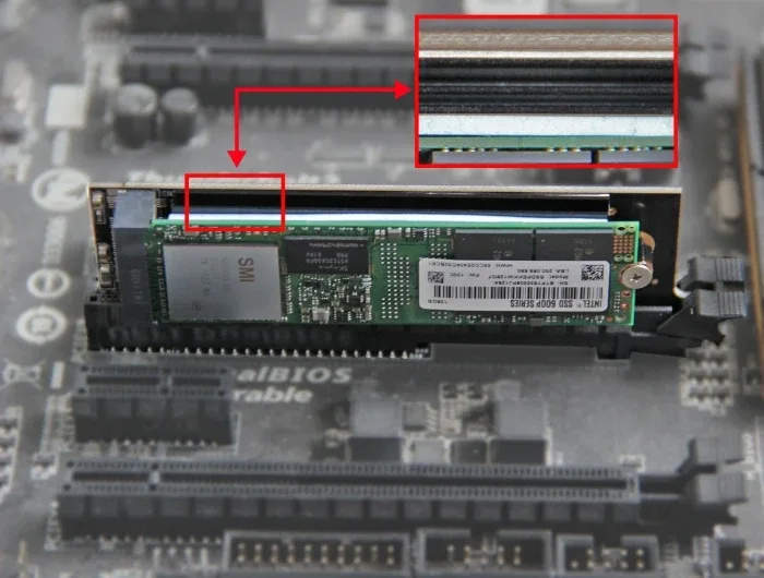 Delock_W__rmeleitpad_120_x_20_x_2_mm_f__r_M_2_Module_3_0_W_mK__2_574a149f