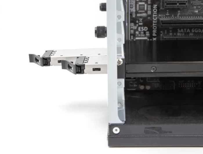 Delock_PCI_Express_x16_Karte_Wechselrahmen_f__r_2_x_M_2_NVMe_SSD_-_Bifurcation__6_20a7c7e8
