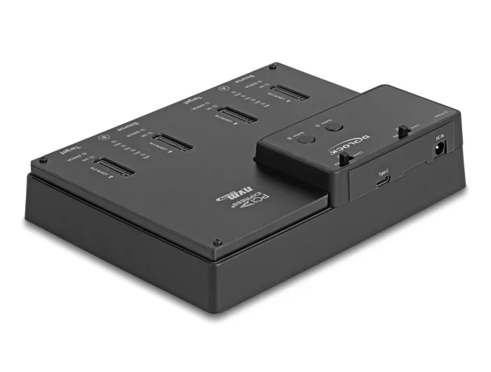 Delock_M_2_Dockingstation_f__r_4_x_M_2_NVMe_PCIe_SSD_mit_Klon_Funktion__2_ba73dfdf