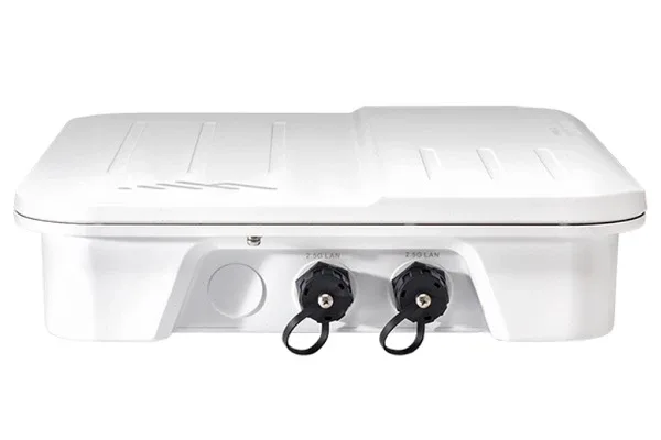 5g-router-w2005-cradlepoint_1_240e38b3