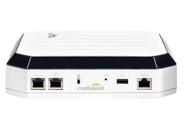 5g-router-w2000-cradlepoint_1_a0c1f01f