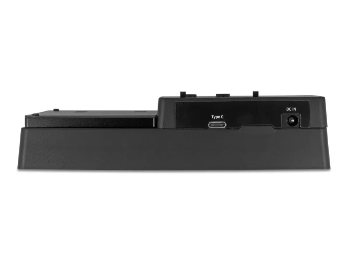 Delock_M_2_Dockingstation_f__r_4_x_M_2_NVMe_PCIe_SSD_mit_Klon_Funktion__4_cd3171ca