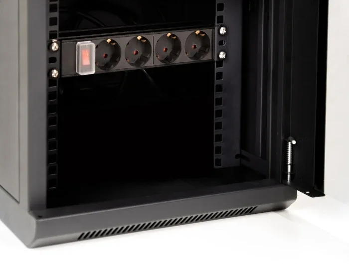 Delock_10____Netzwerkschrank_mit_Glast__r_8_HE_schwarz__4_bf09a881