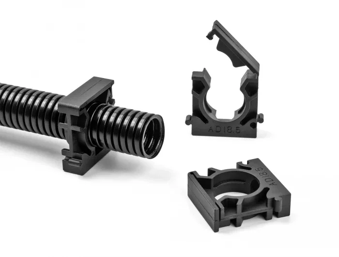 Delock_Kabelschlauchhalter_mit_Verschlussclip_28_5_mm_4_St__ck_schwarz__4_9f28b6cb